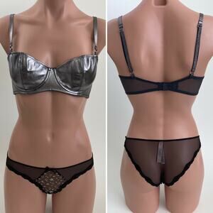 Victoria's Secret Dream Angels Push Up w/o Padding Bra 32D Cheekini Sz XS Gray